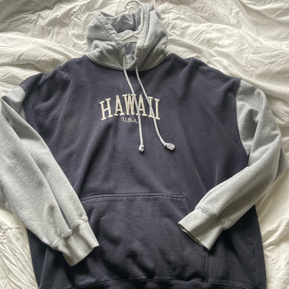 Brandy Melville hawaii hoodie